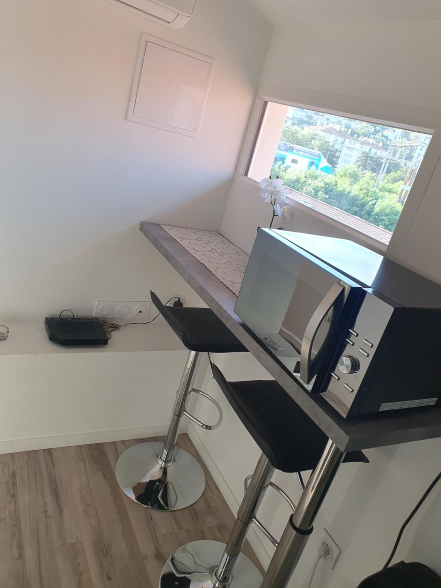 Aux Portes De Lyon Jolie T3 Clim Et Prime Video Appartement Givors Buitenkant foto